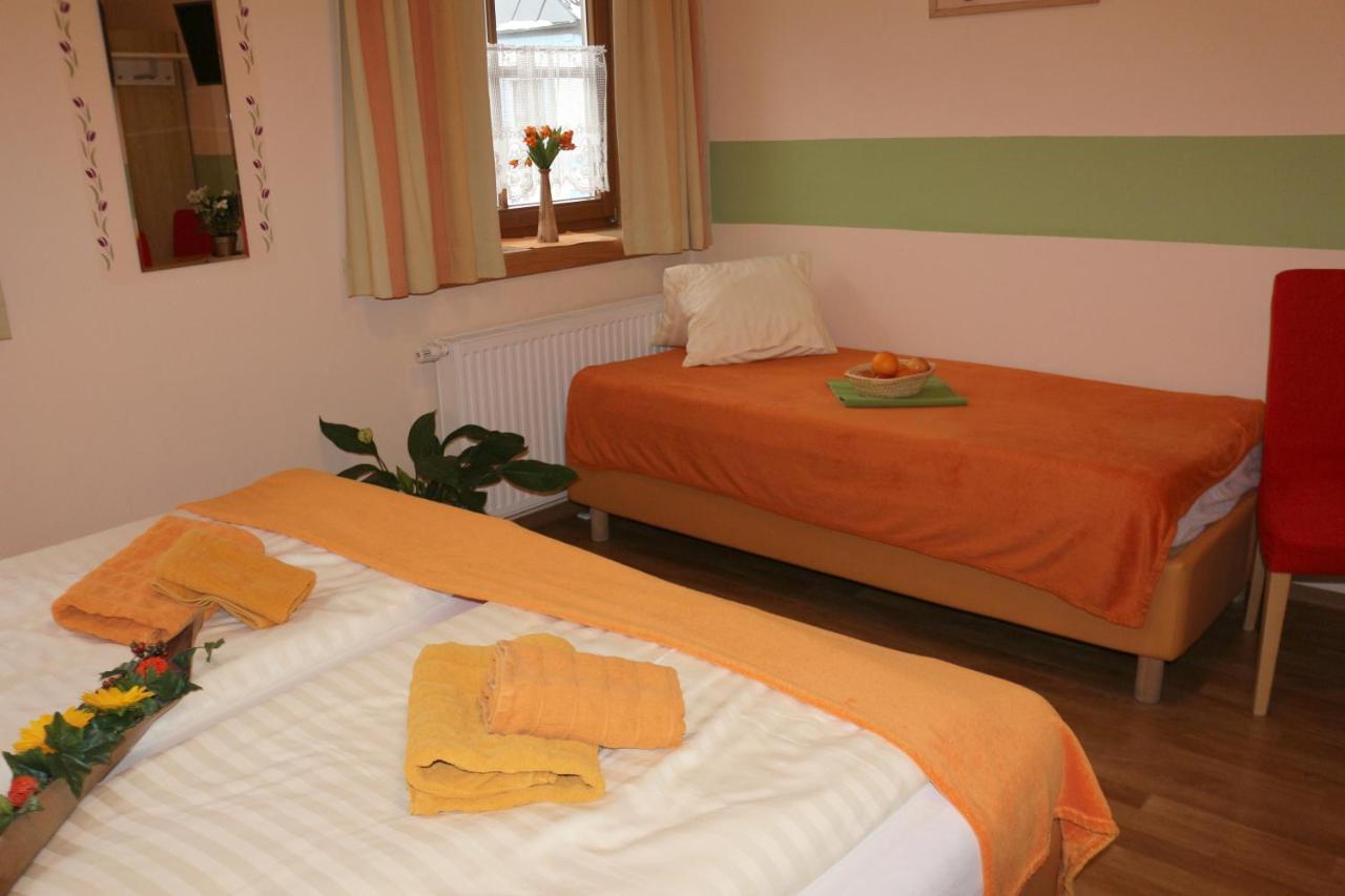 Pension Goeschlberger Mondsee Exterior foto